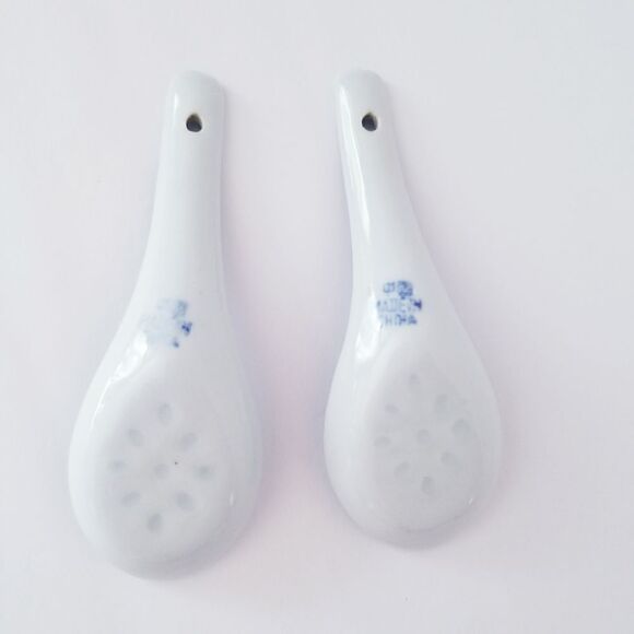Vintage Chinese ceramic rice spoons - Picture 3 of 4